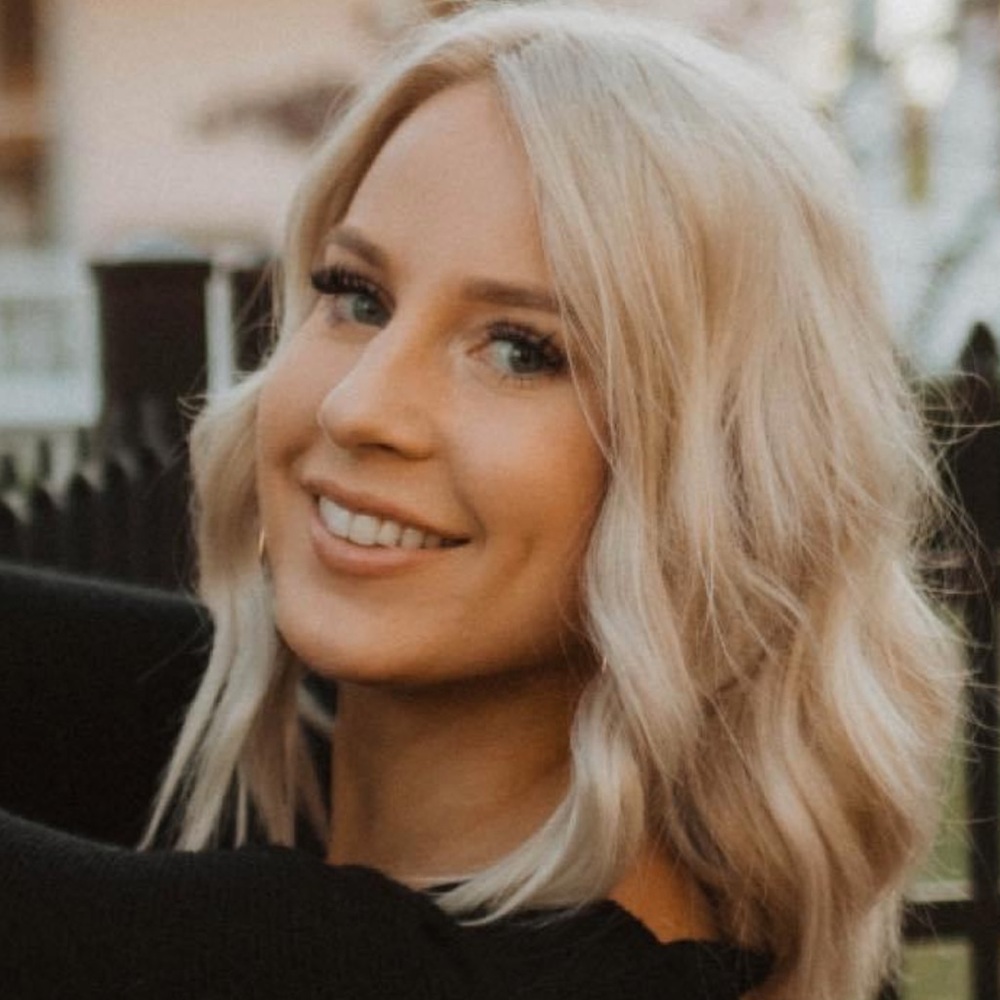 Meet your Posher, Hannah